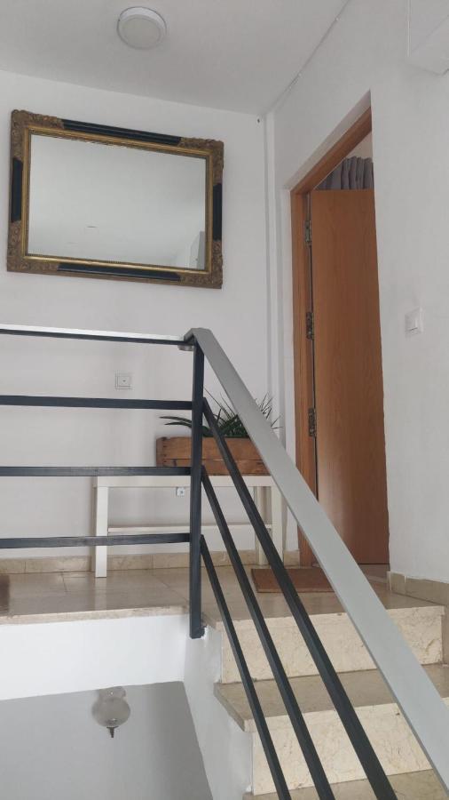 Beautiful Apartment With Terrace San Basilio Севилья Экстерьер фото